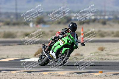 media/Jan-15-2026-Racers Edge (Thu) [[dfebeb70ab]]/3-B Group/Session 2 (Turn 11)/